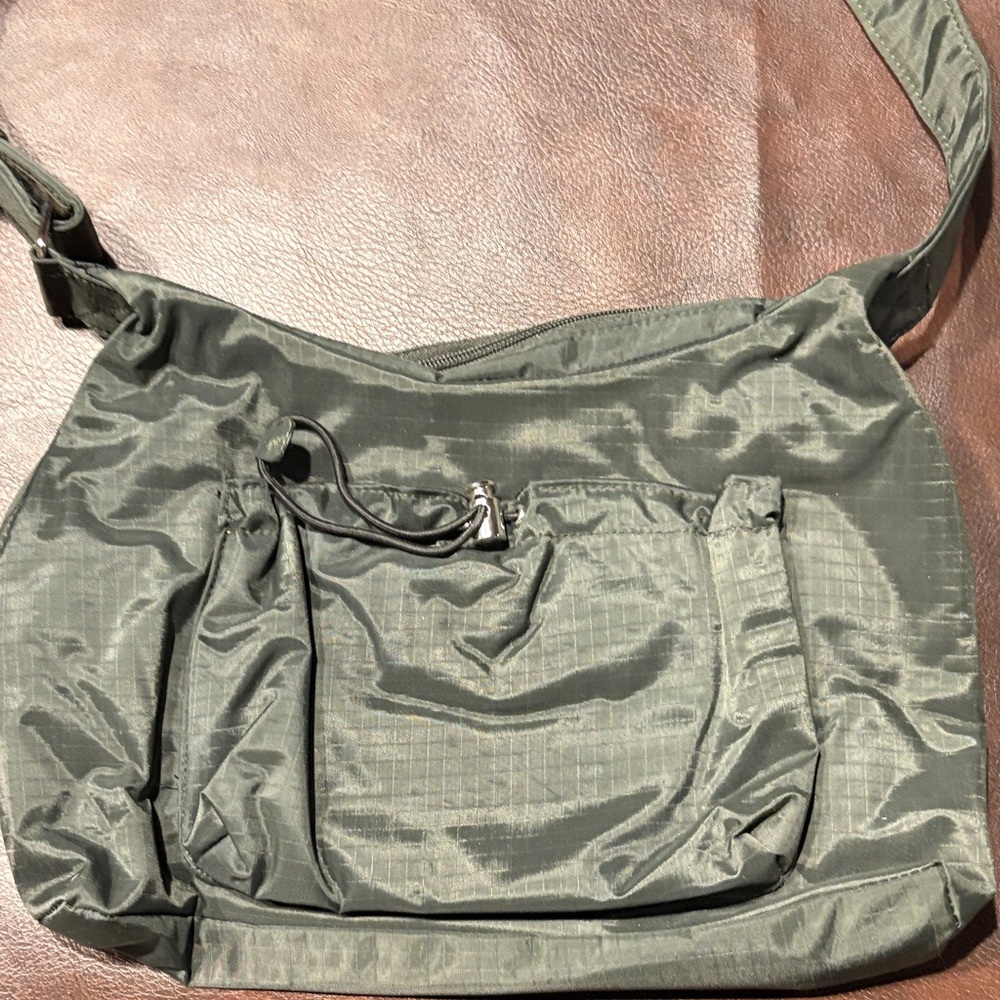 Stylish Green Shoulder Bag